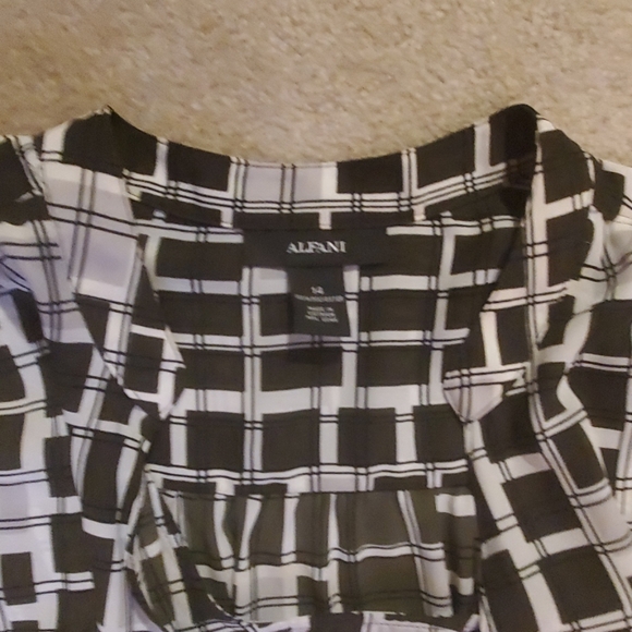 Alfani High-low top size 14 - Picture 2 of 4